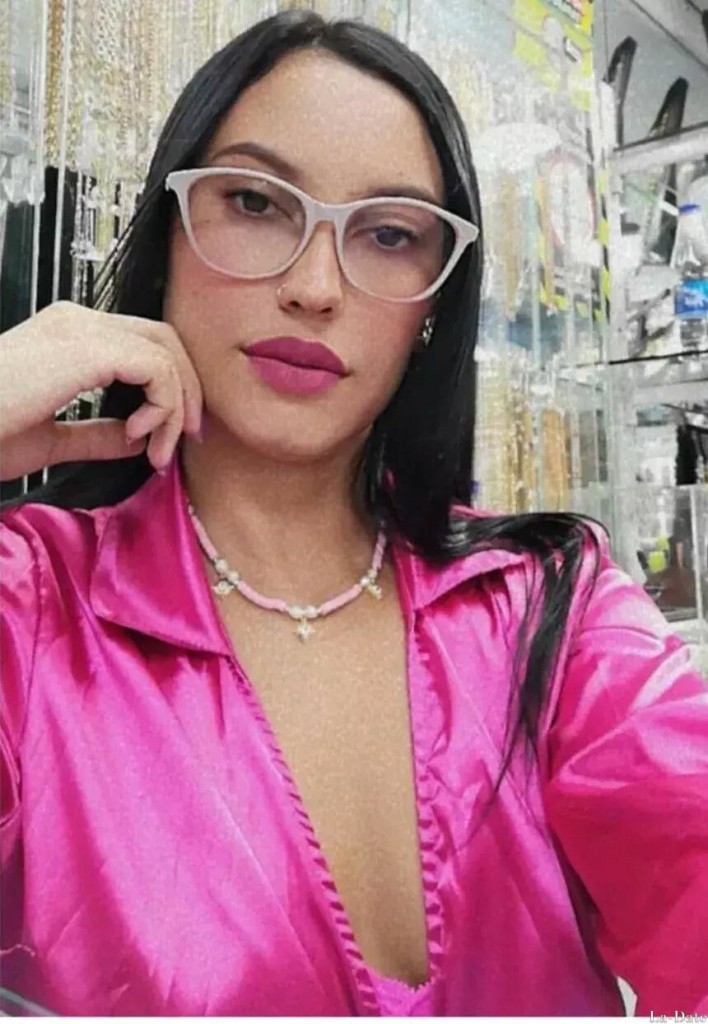 Stefania Profile image 3