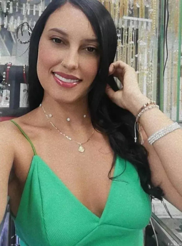 Stefania Profile image 1