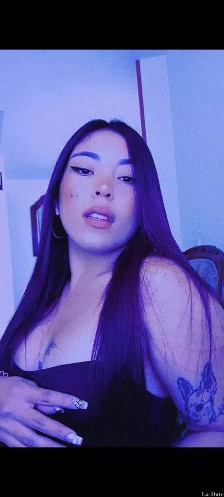 Nikol Profile image 3