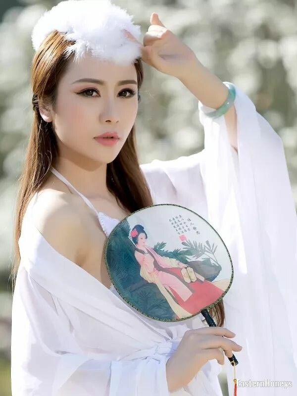 Hua Profile image 2