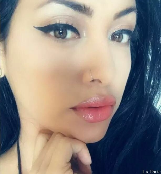 Jacnelyz Profile image 3