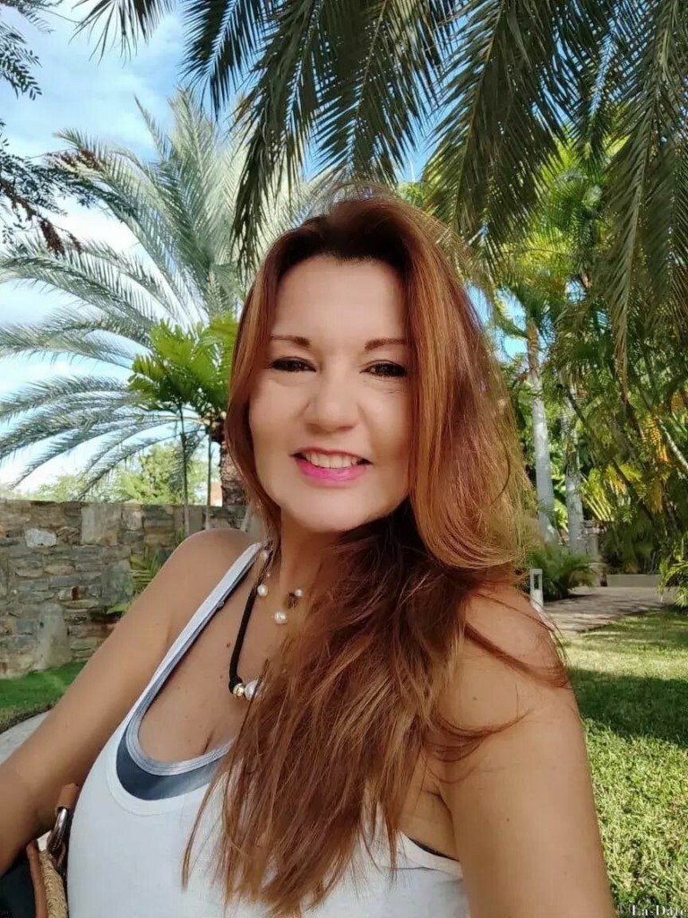Eduviges Profile image 2